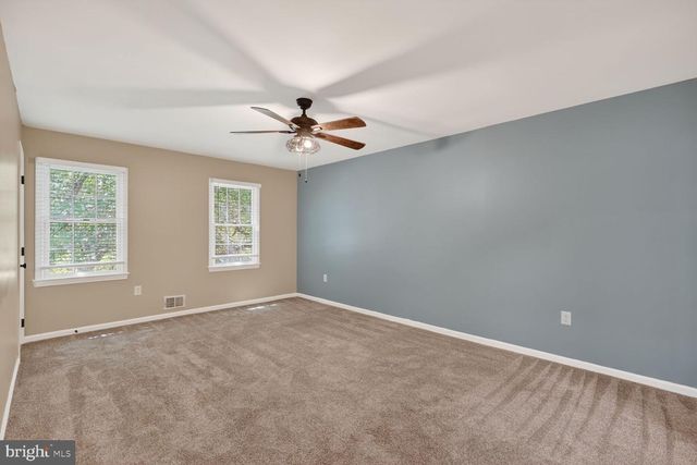 16929 BRIARDALE RD, Rockville, MD 20855
