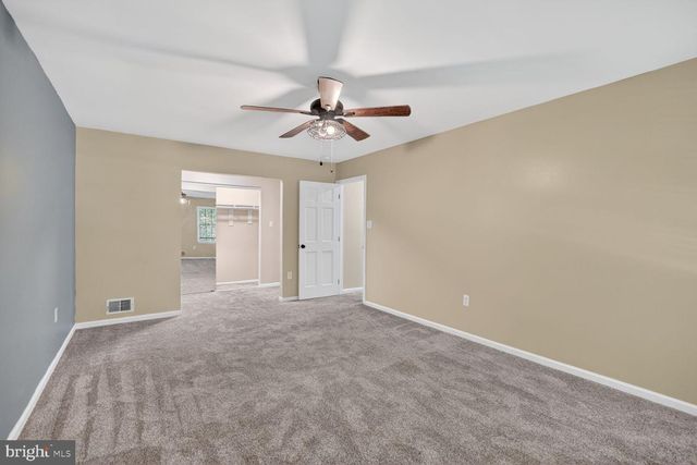 16929 BRIARDALE RD, Rockville, MD 20855