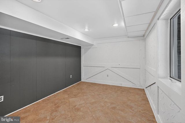 16929 BRIARDALE RD, Rockville, MD 20855