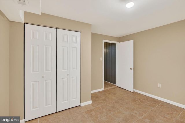16929 BRIARDALE RD, Rockville, MD 20855