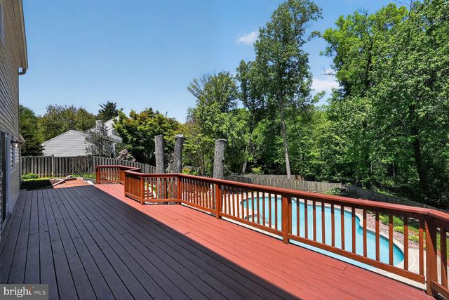 16929 BRIARDALE RD, Rockville, MD 20855