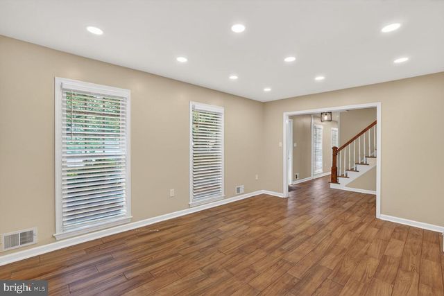 16929 BRIARDALE RD, Rockville, MD 20855