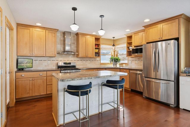 1406 Oconnell Drive, Hastings, MN 55033