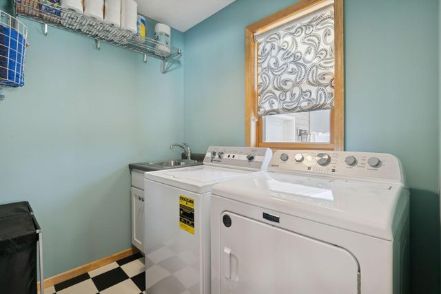 1406 Oconnell Drive, Hastings, MN 55033