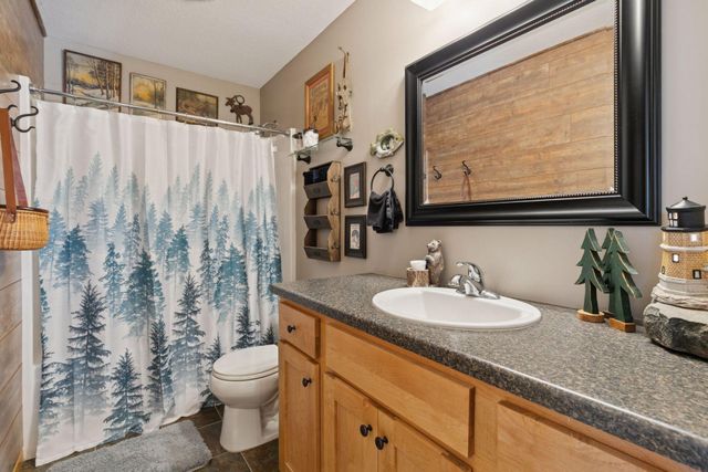 1406 Oconnell Drive, Hastings, MN 55033