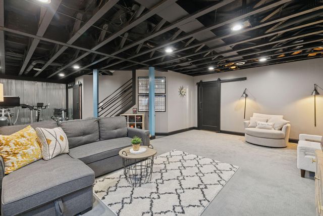 1406 Oconnell Drive, Hastings, MN 55033