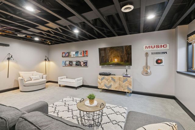 1406 Oconnell Drive, Hastings, MN 55033