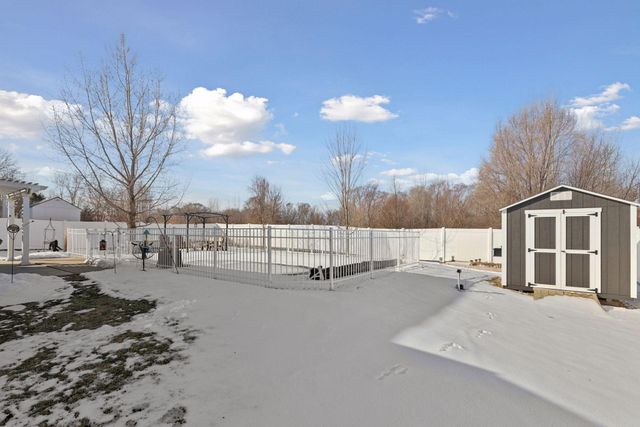 1406 Oconnell Drive, Hastings, MN 55033