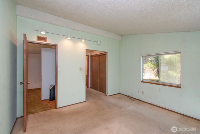 114 S ALDER Lane, Port Angeles, WA 98362