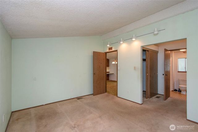 114 S ALDER Lane, Port Angeles, WA 98362