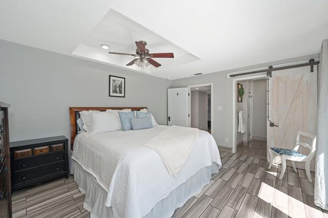 3903 Peach Dr, Loomis, CA 95650