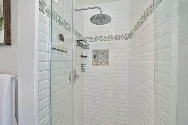 3903 Peach Dr, Loomis, CA 95650