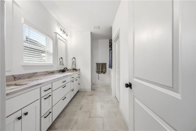 1110 Whistler Street, Bentonville, AR 72713