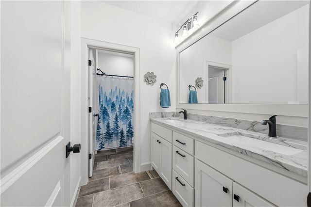 1110 Whistler Street, Bentonville, AR 72713