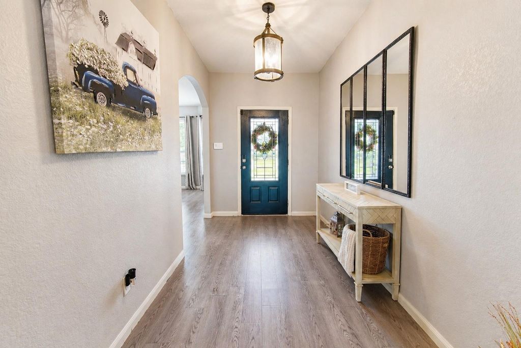 373 Azalea WAY, New Braunfels, TX 78132