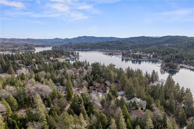 27601 Cedarwood Drive, Lake Arrowhead, CA 92352