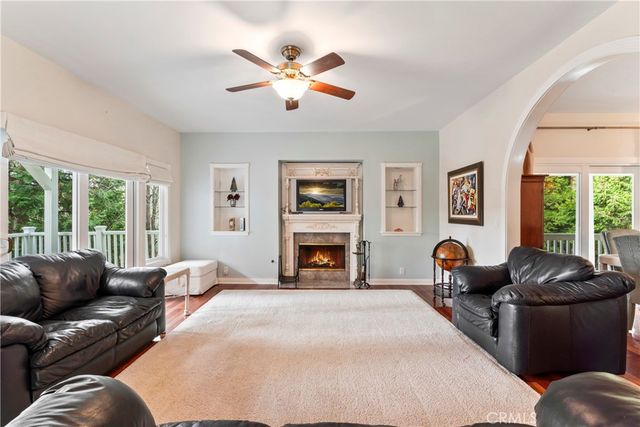 27601 Cedarwood Drive, Lake Arrowhead, CA 92352