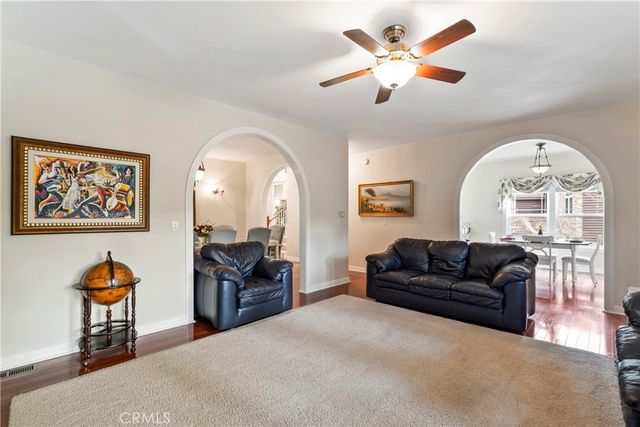 27601 Cedarwood Drive, Lake Arrowhead, CA 92352