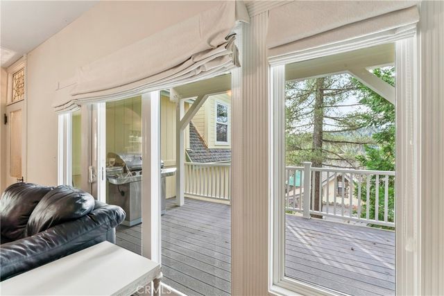 27601 Cedarwood Drive, Lake Arrowhead, CA 92352