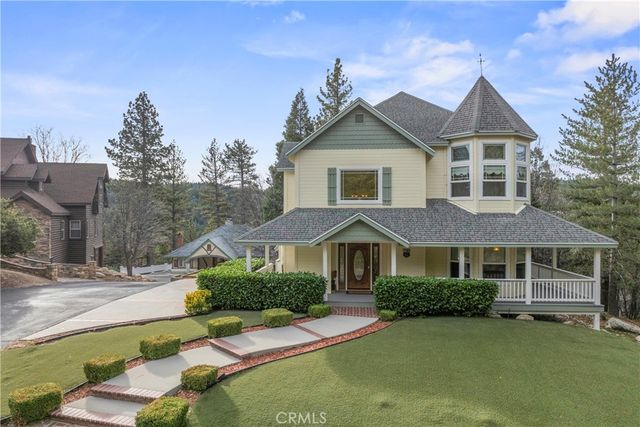 27601 Cedarwood Drive, Lake Arrowhead, CA 92352