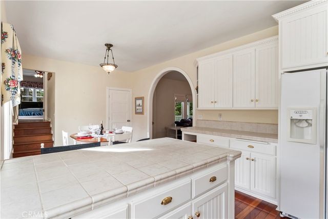 27601 Cedarwood Drive, Lake Arrowhead, CA 92352