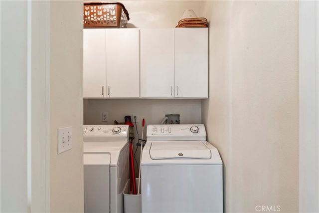 27601 Cedarwood Drive, Lake Arrowhead, CA 92352