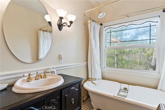 27601 Cedarwood Drive, Lake Arrowhead, CA 92352