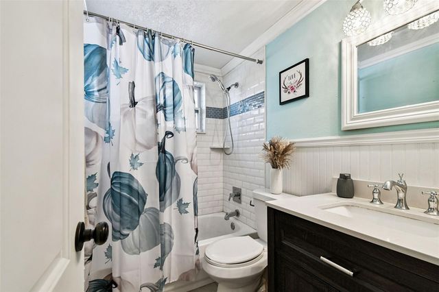 5831 1ST AVENUE, New Port Richey, FL 34652