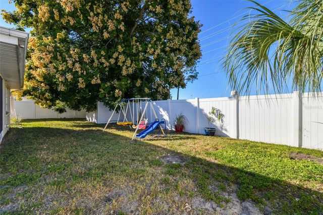 5831 1ST AVENUE, New Port Richey, FL 34652