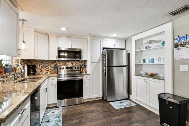 5831 1ST AVENUE, New Port Richey, FL 34652