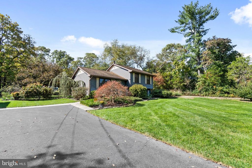 727 SWEDESBORO RD, MONROEVILLE, NJ 08343 — exterior