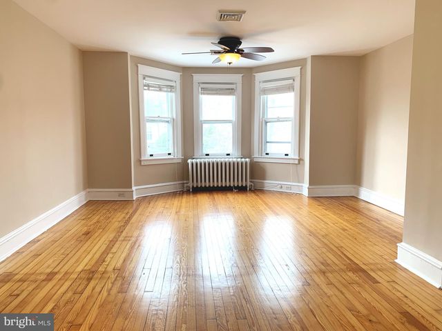2413 W 16TH ST, Wilmington, DE 19806