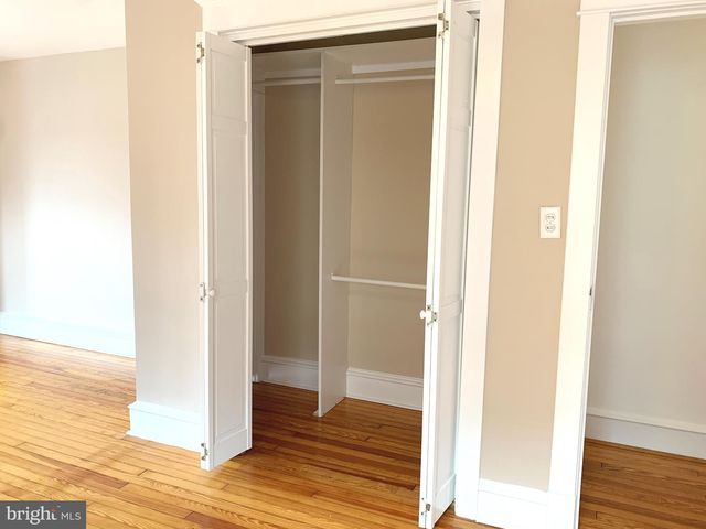 2413 W 16TH ST, Wilmington, DE 19806