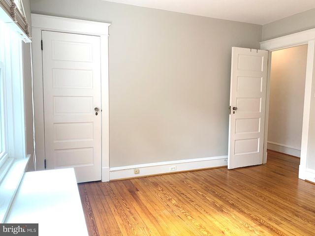 2413 W 16TH ST, Wilmington, DE 19806