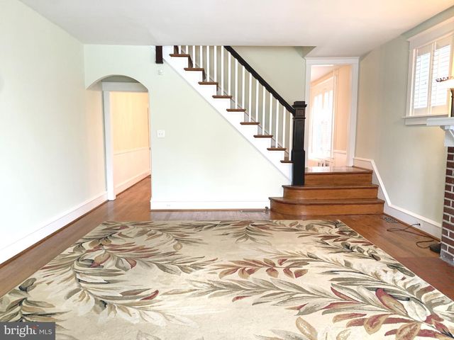 2413 W 16TH ST, Wilmington, DE 19806