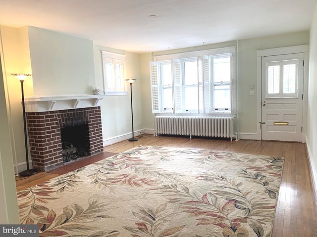 2413 W 16TH ST, Wilmington, DE 19806