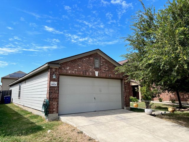 8924 Edmundsbury DR, Austin, TX 78747