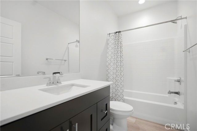 6910 Stonecrop, Fontana, CA 92336