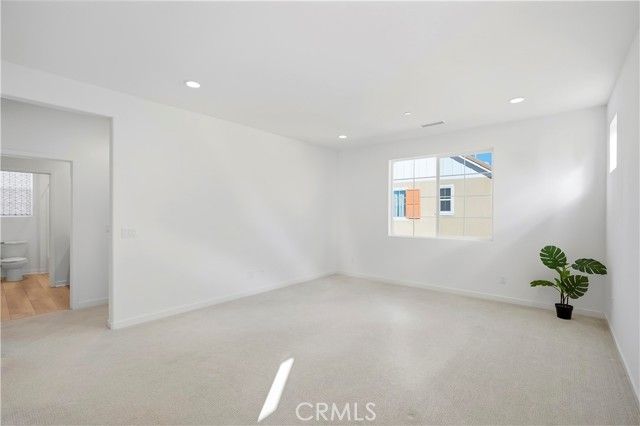 6910 Stonecrop, Fontana, CA 92336