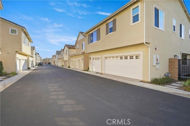 6910 Stonecrop, Fontana, CA 92336