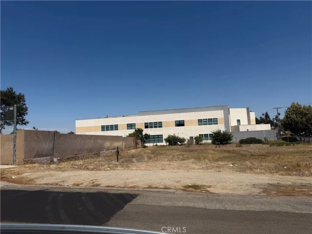 6559 Arlington, Riverside, CA 92504