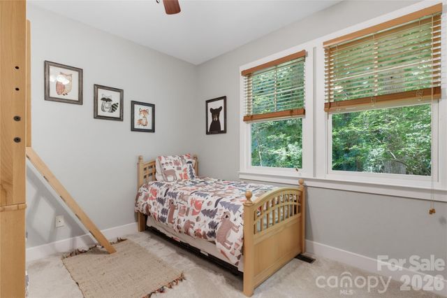 112 Boulder Creek Lane, Tuckasegee, NC 28783