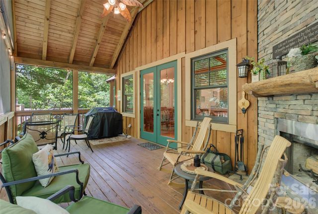 112 Boulder Creek Lane, Tuckasegee, NC 28783