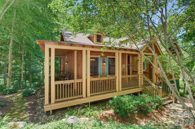 112 Boulder Creek Lane, Tuckasegee, NC 28783