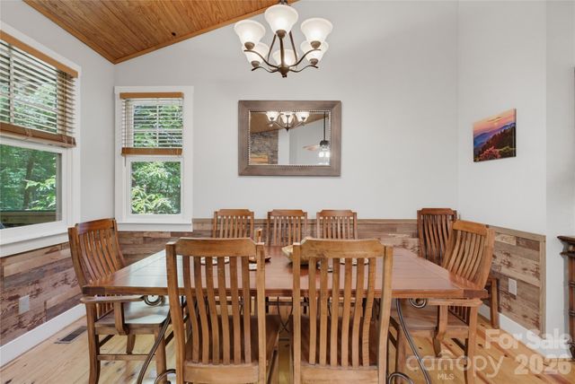 112 Boulder Creek Lane, Tuckasegee, NC 28783