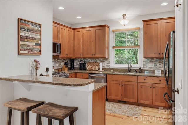 112 Boulder Creek Lane, Tuckasegee, NC 28783