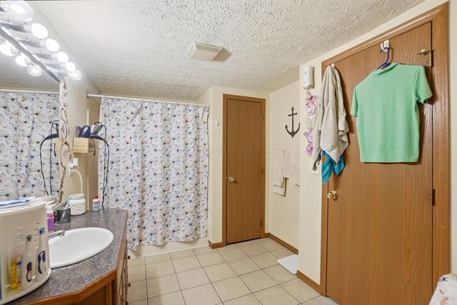 508 Carolyn Road, Washington Court House, OH 43160