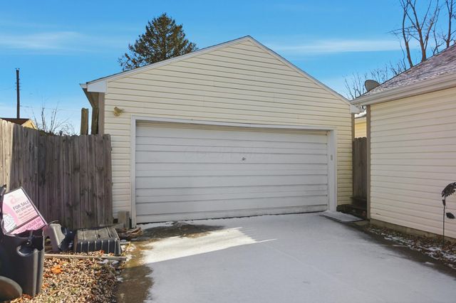 508 Carolyn Road, Washington Court House, OH 43160