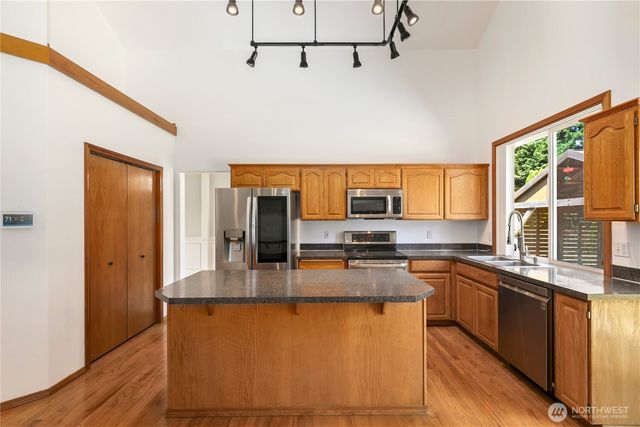 8715 168th Street Ct E, Puyallup, WA 98375