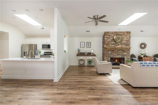 197 Shoal Creek Way, Dallas, GA 30132